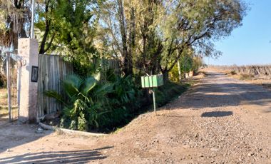 VENTA CASA AMPLIO TERRENO, GUAYMALLÉN, MENDOZA