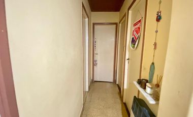 CASA EN VENTA 5 AMB. A MTRS. DE AVENIDA 25 DE MAYO