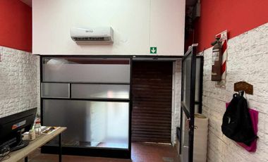 CASA 4 AMBIENTES CON TERRAZA Y GARAGE/LOCAL