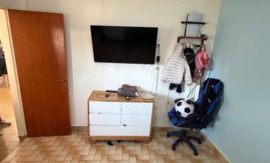 CASA 4 AMBIENTES CON TERRAZA Y GARAGE/LOCAL