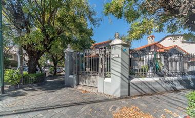ALQUILER CASA 6 AMBIENTES APTA COMERCIAL MARTINEZ