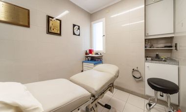 ALQUILER CASA 6 AMBIENTES APTA COMERCIAL MARTINEZ