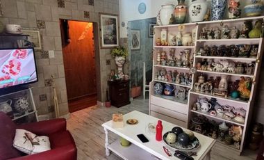 CASA 4 AMBIENTES VENTA EN LOMAS DE ZAMORA