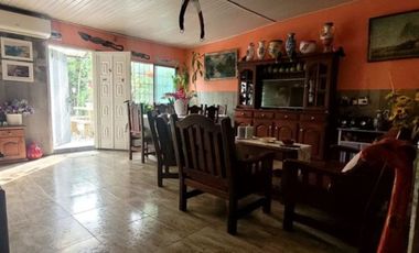 CASA 4 AMBIENTES VENTA EN LOMAS DE ZAMORA