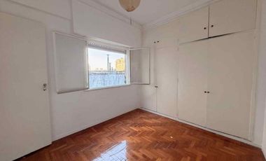 VENTA 3 AMB BALCON AL FRENTE VELEZ SARSFIELD
