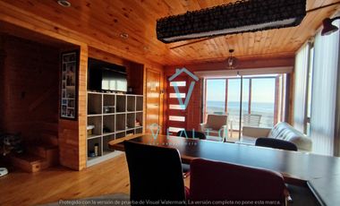 CASA EN VENTA CON VISTA AL MAR