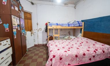 VENTA CASA A REFACCIONAR EN MONTE VERA