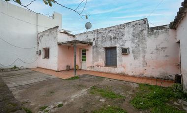 VENTA CASA A REFACCIONAR EN MONTE VERA