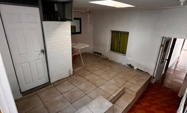 2 CASAS EN 1 TERRENO EN CENTRO ALTO! IDEAL INVERSIÓN O RENTA