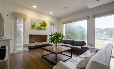 VENTA CASA 7 AMB LAGOS DEL NORTE A LA LAGUNA