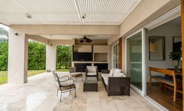 VENTA CASA 7 AMB LAGOS DEL NORTE A LA LAGUNA