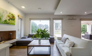 VENTA CASA 7 AMB LAGOS DEL NORTE A LA LAGUNA