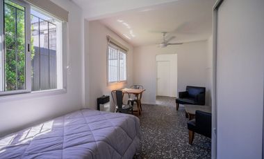 Casa Refacc. Beccar 4 Amb Jardín Galería Cochera.