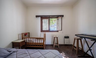 Casa Refacc. Beccar 4 Amb Jardín Galería Cochera.