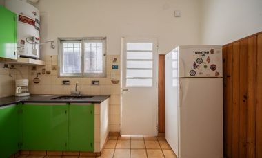 Casa Refacc. Beccar 4 Amb Jardín Galería Cochera.