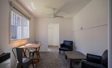 Casa Refacc. Beccar 4 Amb Jardín Galería Cochera.