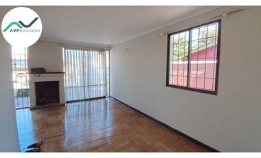 Casa en arriendo  en LA CISTERNA