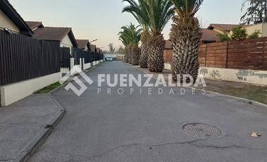 Casa en Arriendo en Camino Las Palmeras,, cercano a Cruce Malloco