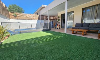 Casa en Arriendo en los ceibos 1100