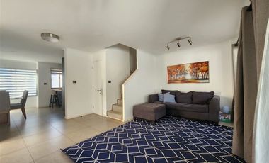 Casa en Arriendo en los ceibos 1100