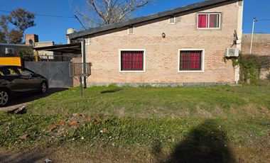 VENTA CASA QUINTA EN SAUCE VIEJO, CURVA FRAGA