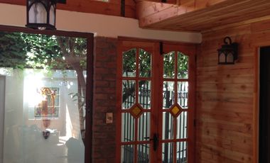 CASA COLONIAL , BARRIO TRANQUILO, VILLA EL PORTAL