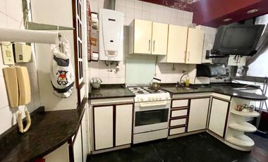VENTA DEPARTAMENTO 3 AMB  BALCON AL FRENTE QUILMES