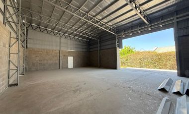 ALQUILER GALPON 163 M2 VILLA ALLENDE