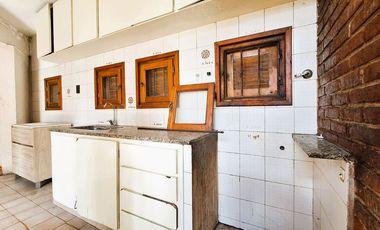 Venta Casa 4 amb con Parque a Reciclar B. Alegre
