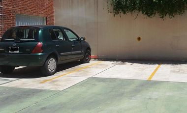 VENTA 2 COCHERAS CENTRO MARTINEZ