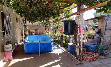 En Venta, Casa de 3 Dormitorios, Zona Centro, Catriel