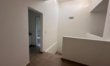 Housing Pueblo Alto,  alquiler tres dormitorios, Villa Belgrano, Córdoba