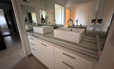 Housing Pueblo Alto,  alquiler tres dormitorios, Villa Belgrano, Córdoba