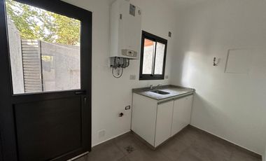 Housing Pueblo Alto,  alquiler tres dormitorios, Villa Belgrano, Córdoba