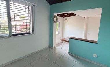 Casa en La Lucila con Pileta