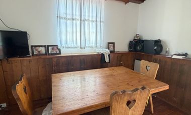 Casa en La Lucila con Pileta