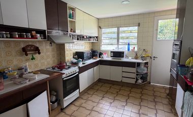 Casa en La Lucila con Pileta