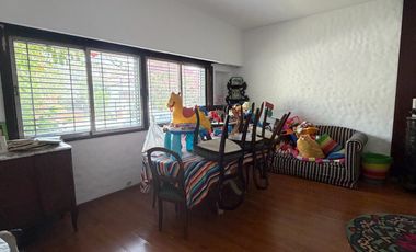 Casa en La Lucila con Pileta