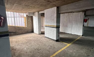 Cochera en venta sin expensas en zona centro