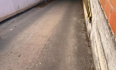 Cochera en venta sin expensas en zona centro