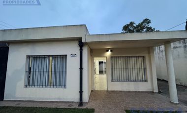 Casa en alquiler en bella vista