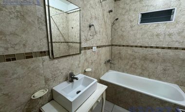 Casa en alquiler en bella vista