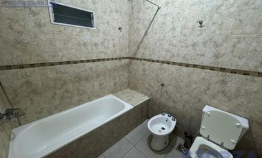 Casa en alquiler en bella vista