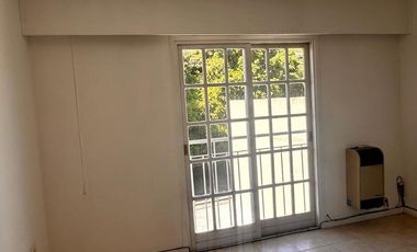 Departamento en  Beccar