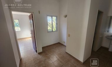 Alquiler -  Casa de 3 dormitorios Villa allende - Iquique 550, Lomas Este
