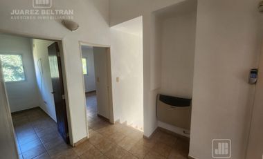 Alquiler -  Casa de 3 dormitorios Villa allende - Iquique 550, Lomas Este