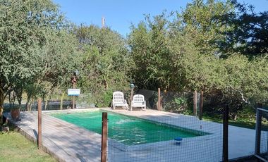 Cabaña con pileta en venta en Arroyo de Los Patos | Entorno natural y potencial de renta