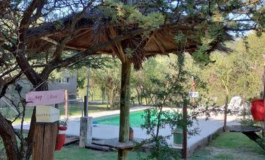 Cabaña con pileta en venta en Arroyo de Los Patos | Entorno natural y potencial de renta