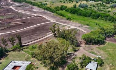 Terreno fondo verde en Estancia Carabassa, Pilar