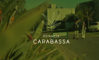 Terreno fondo verde en Estancia Carabassa, Pilar